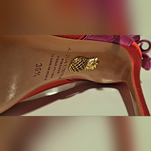 AQUAZZURA  Satin Striped Pumps. NWT